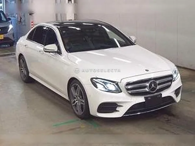 Mercedes-Benz E-Class 2017, auction grade 4.5