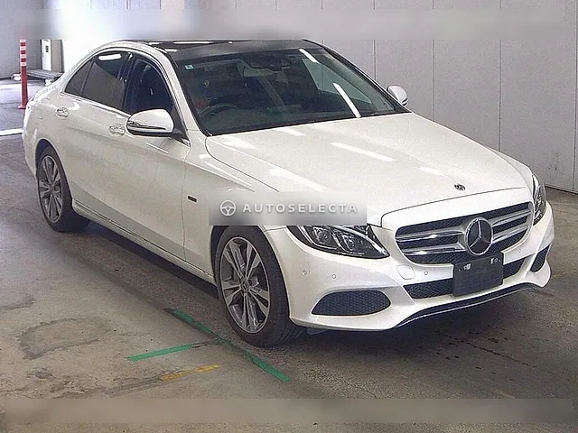 Mercedes-Benz C-Class 2018, auction grade 4.5