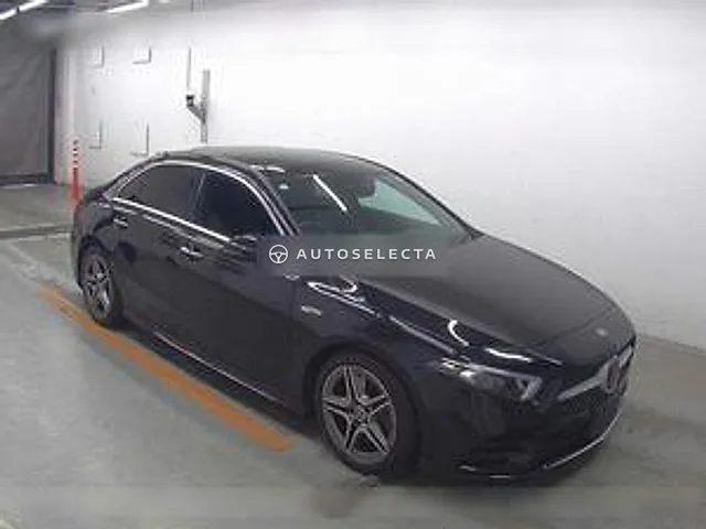 Mercedes-Benz A-Class Sedan 2019, auction grade 4.5