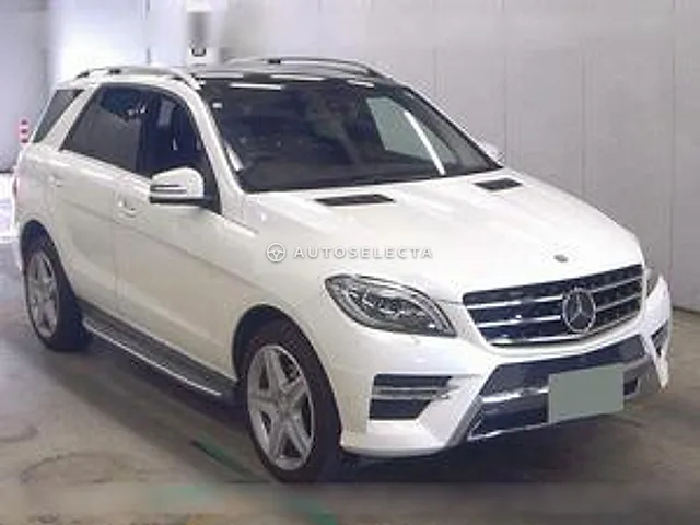 Mercedes-Benz M-Class 2015, auction grade 4.5