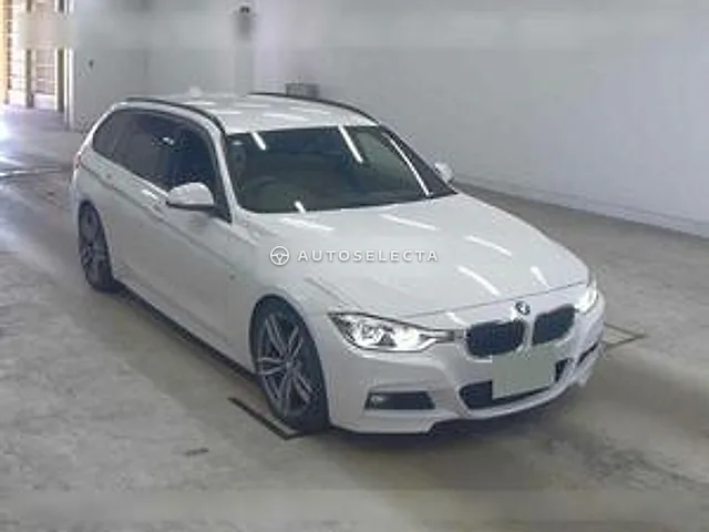 BMW 3 Series 2019, auction grade 4.5