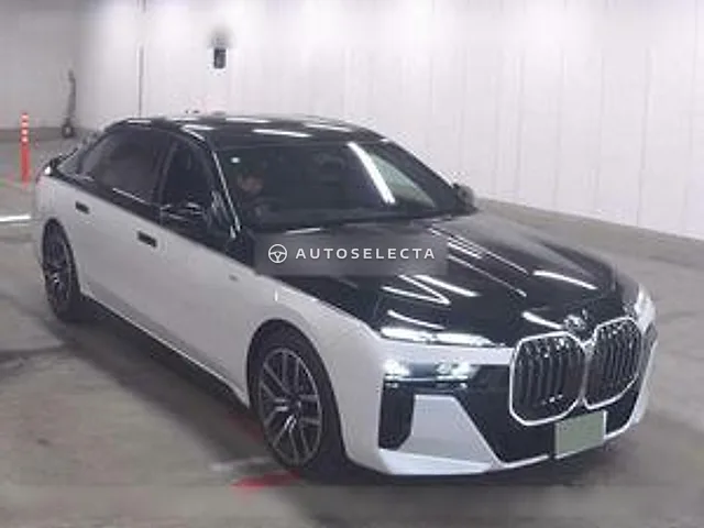BMW i7 2024, auction grade 5