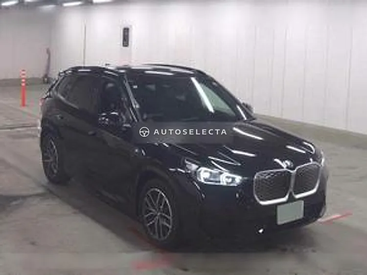 BMW iX1 2024, photo 1 of 1