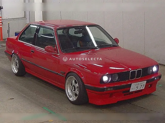 BMW 3 Series 1988, auction grade 3.5