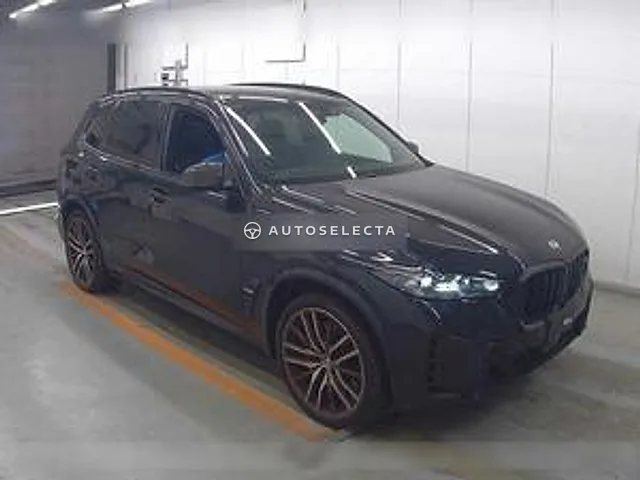 BMW X5 2023, auction grade 4.5