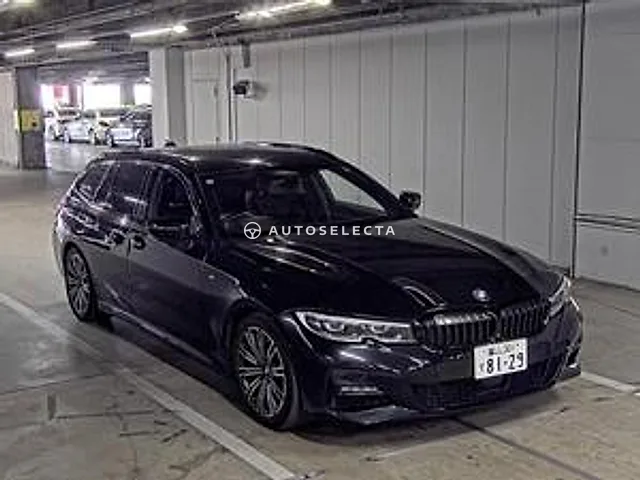 BMW 3 Series 2019, auction grade 4