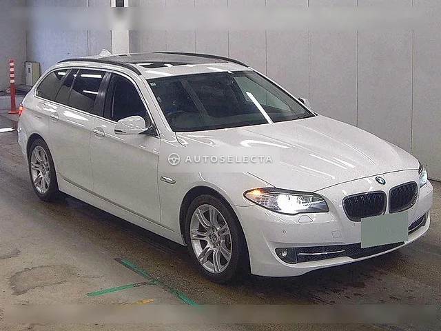BMW 5 Series 2013, auction grade 4