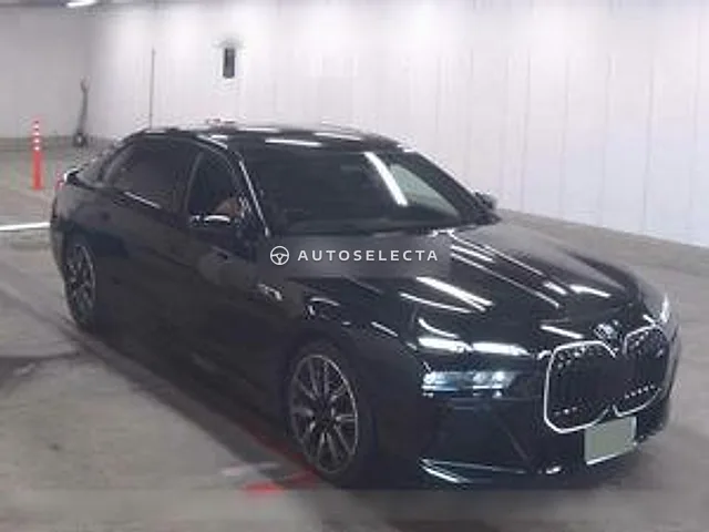 BMW i7 2023, auction grade 5