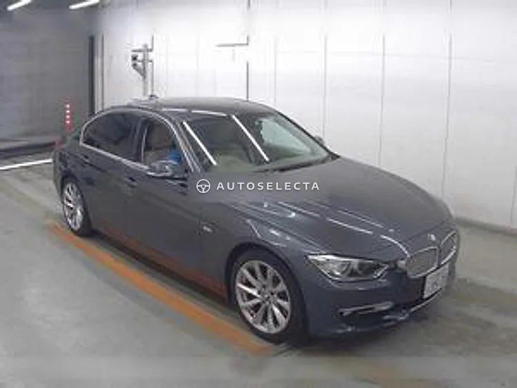 BMW 3 Series 2013, photo 1 of 1