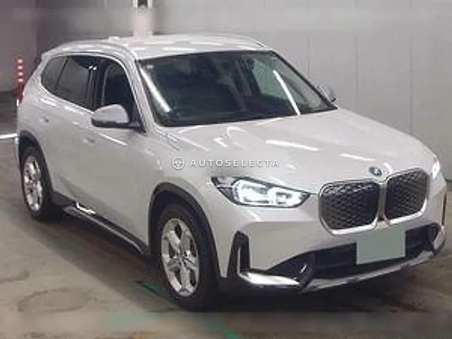 BMW iX1 2024, auction grade 5