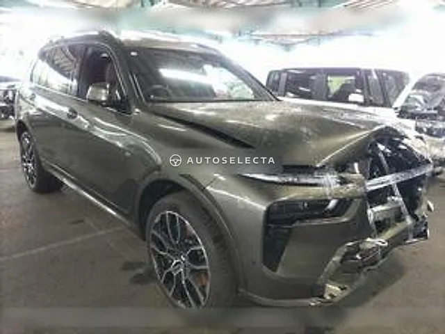BMW X7 2024