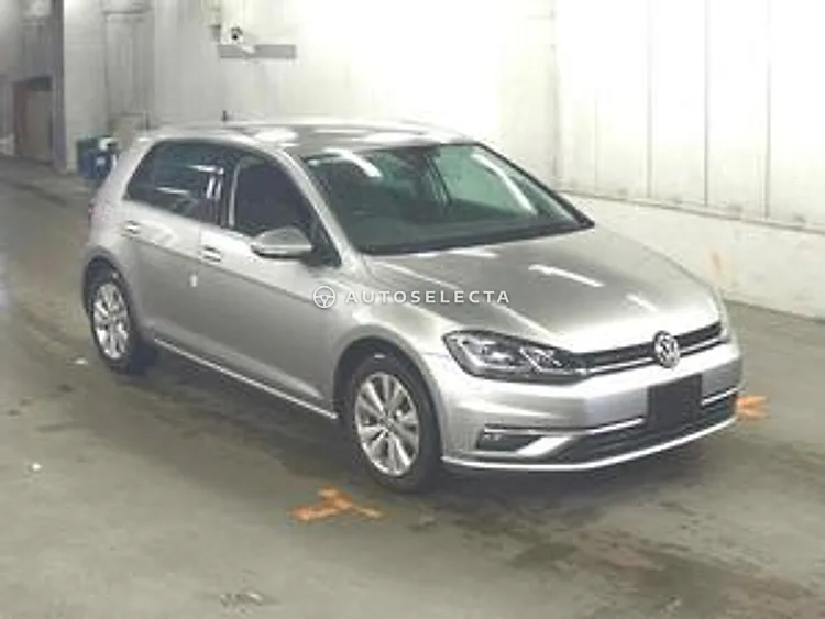 Volkswagen Golf 2017, photo 1 of 5