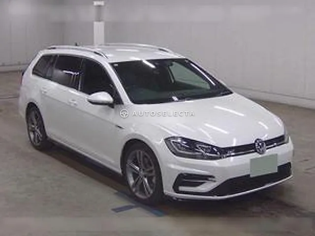 Volkswagen Golf Variant 2018, auction grade 4.5