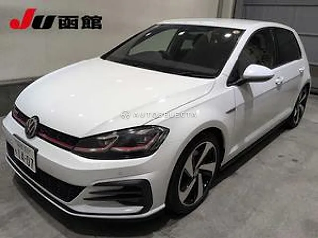 Volkswagen Golf 2018, auction grade 4.5