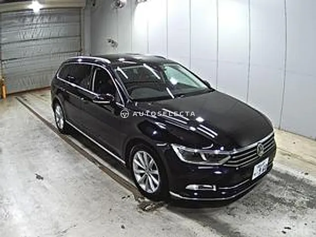 Volkswagen Passat Variant 2019, auction grade 4