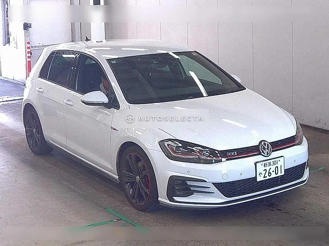 Volkswagen Golf GTI 2018, auction grade 4.5