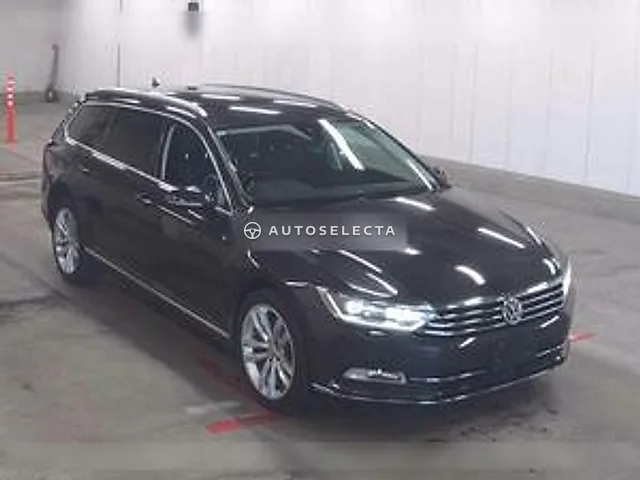 Volkswagen Passat Variant 2017, auction grade 4.5