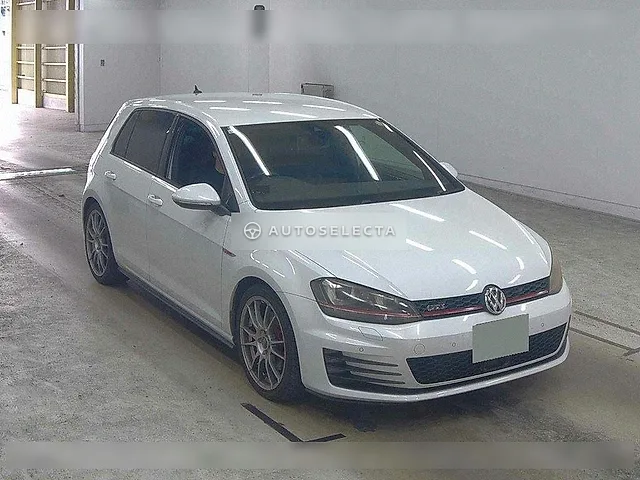 Volkswagen Golf GTI 2017, auction grade 4