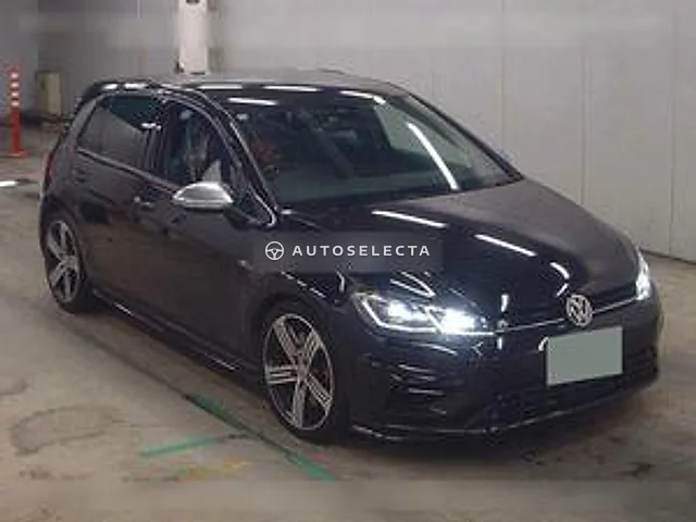 Volkswagen Golf R 2018, auction grade 3.5