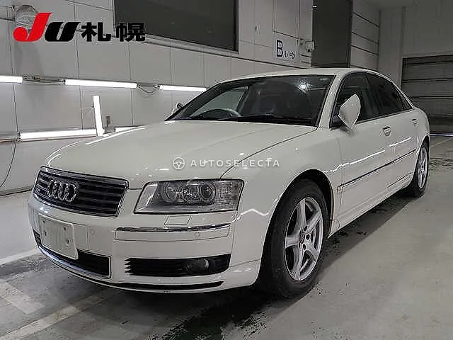 Audi A8 2004, auction grade 3.5