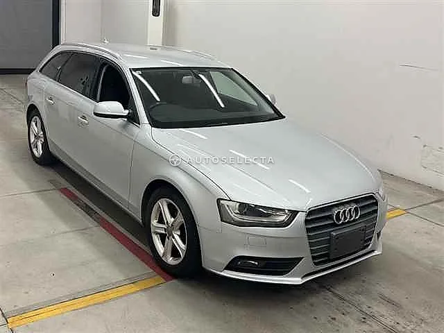 Audi A4 Avant 2013, auction grade 4