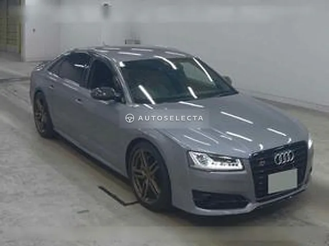 Audi S8 Plus 2016, auction grade 4.5