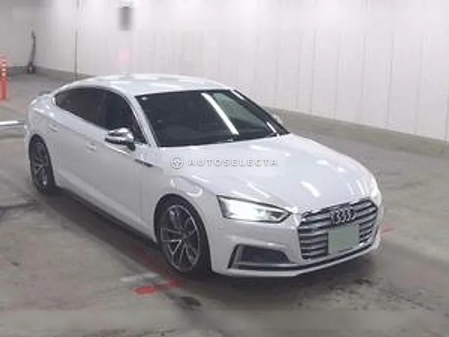 Audi S5 Sportback 2017, auction grade 4.5
