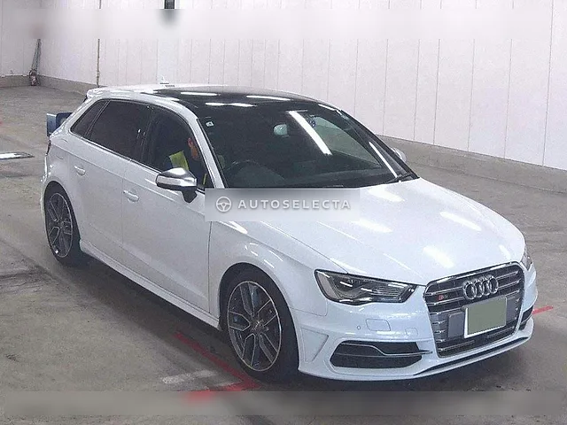 Audi S3 2014, auction grade 4