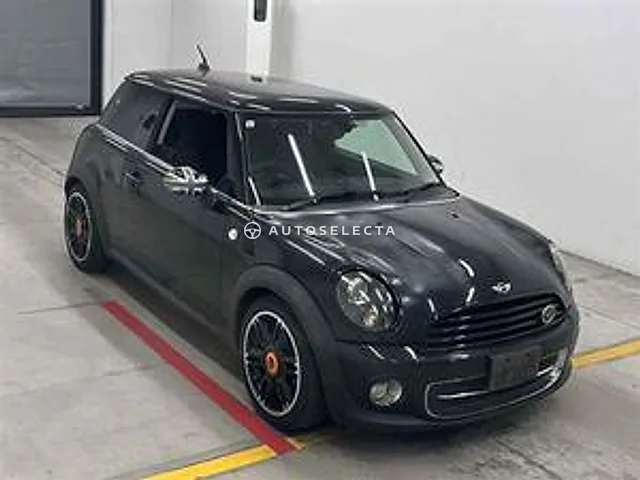 MINI 2013, auction grade 3.5