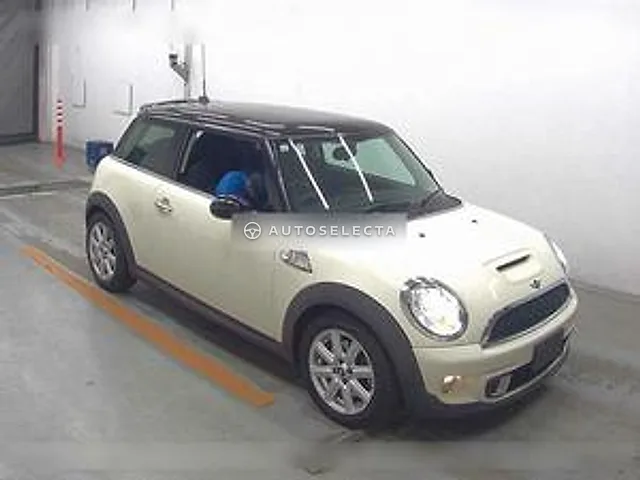 MINI 2013, auction grade 4.5