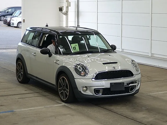 MINI 2011, auction grade 3.5