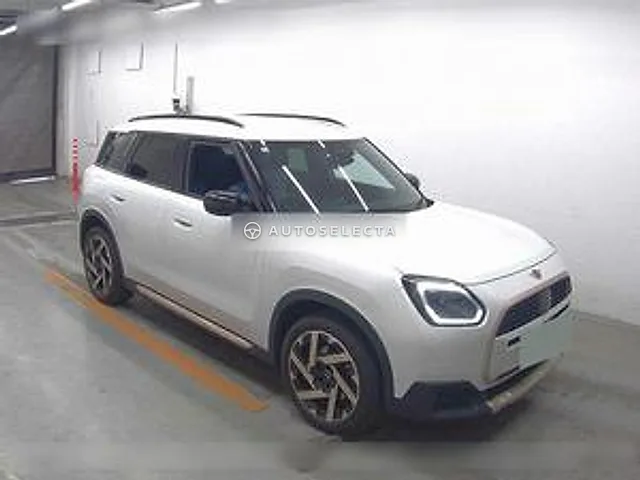 MINI 2024, auction grade 5