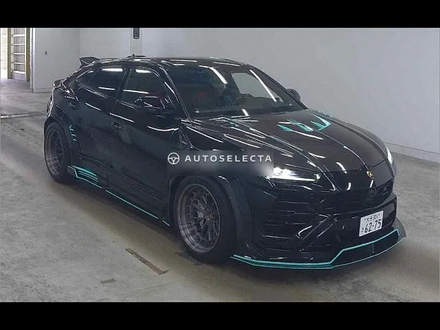 Lamborghini Urus 2019, auction grade 4.5