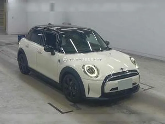 MINI 2021, auction grade 5