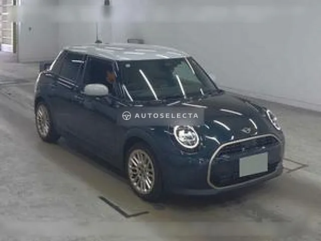 MINI 2024, auction grade 5