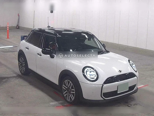 MINI 2024, auction grade 5