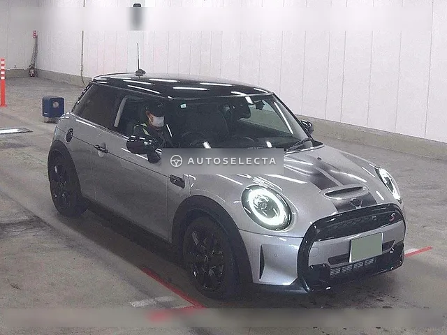 MINI 2024, auction grade 4.5