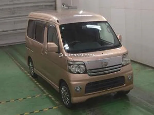 Daihatsu Atrai Wagon 2005, auction grade R