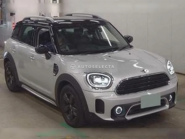 MINI 2022, auction grade 4.5