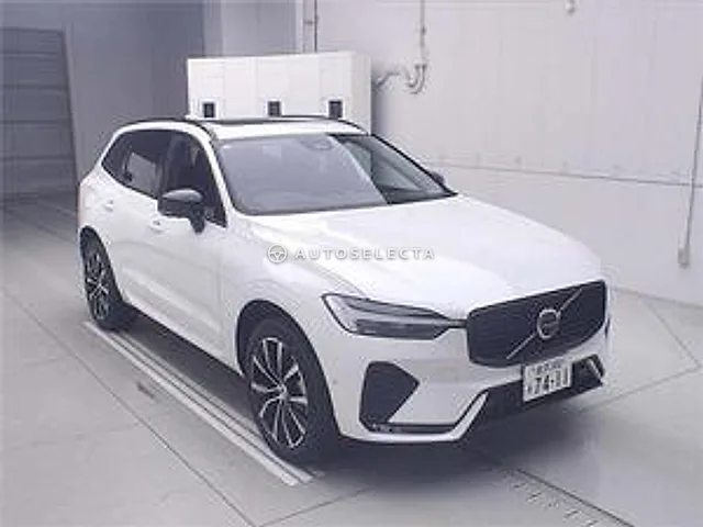 Volvo XC60 2025, auction grade 5