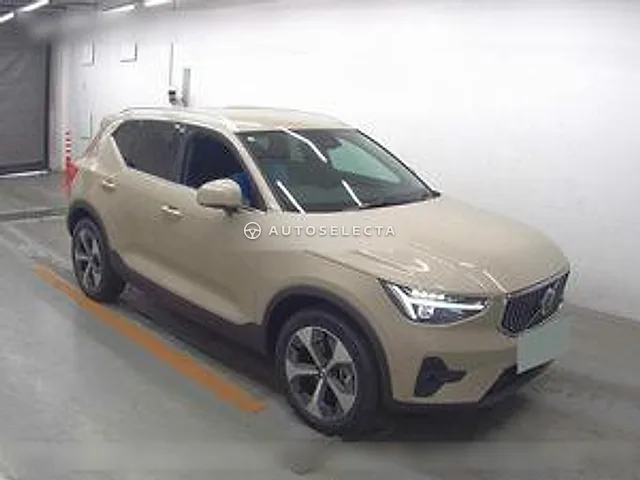 Volvo XC40 2025, auction grade 6