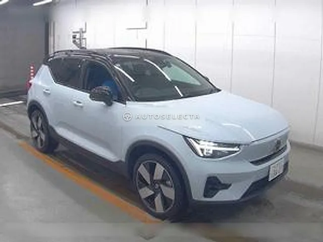 Volvo XC40 2023, auction grade 4.5