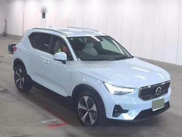 Volvo XC40 2025, auction grade 5
