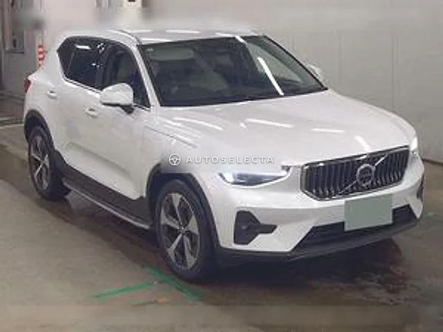 Volvo XC40 2025, auction grade 5