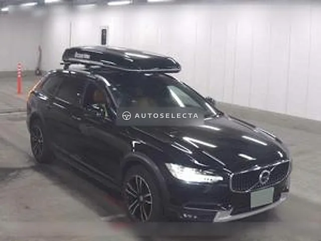 Volvo V90 2018, auction grade 4.5