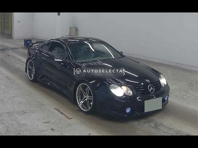Mercedes-Benz SL 2005, auction grade 4