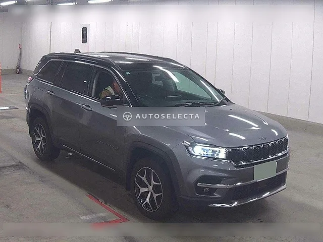 Jeep Commander 2023, auction grade 4.5
