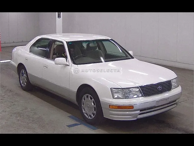 Toyota Celsior 1997, auction grade 4