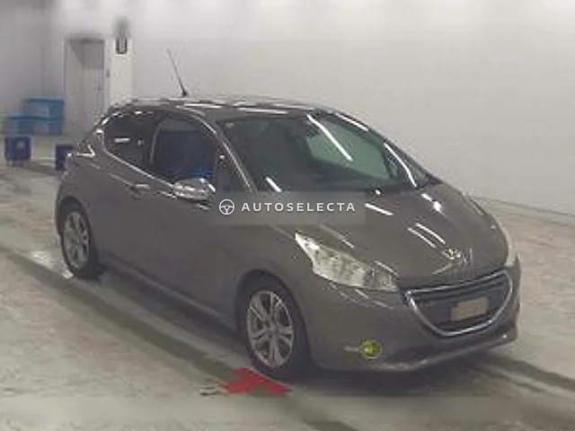 Peugeot 208 2013