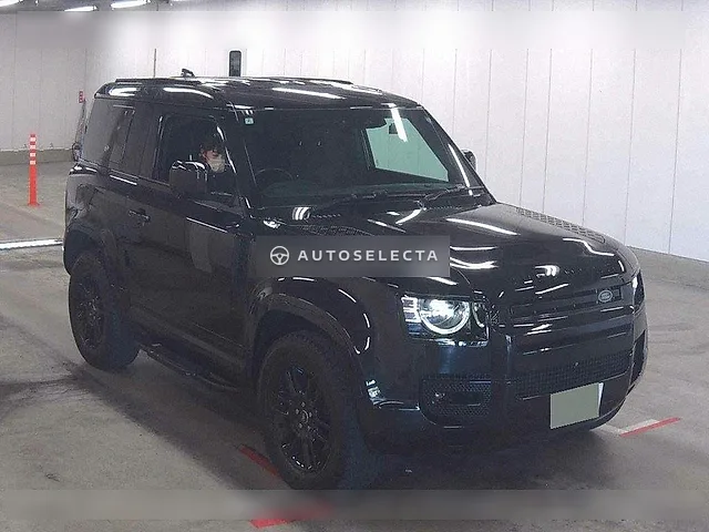 Land Rover Defender 2022, auction grade 4.5